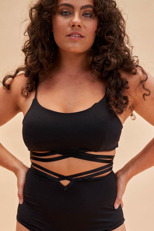 Lunalae Top Poppy Strappy Nero