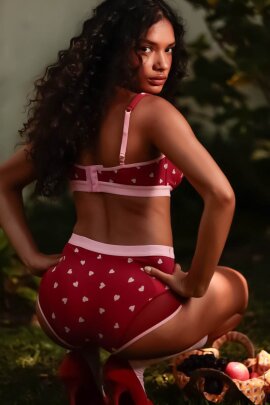 Rolling Shorts a Vita Alta Alpha Hot Pants Sweatheart