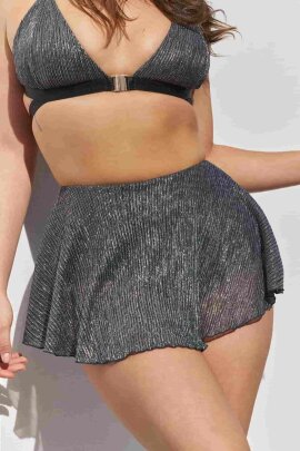Lunalae Shorts Free Flow Argento–Nero Pleat Mesh XL