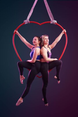 PoleSports Cerchio Aereo per San Valentino Sospensione a 2 punti Rosso Edizione Limitata 950 mm