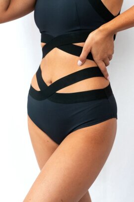 Lunalae Tara Shorts a Vita Bassa Nero
