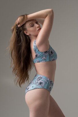 Pole Addict The Simple One Top Stelvia