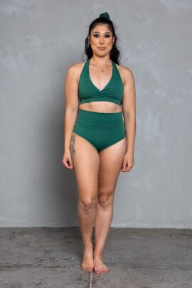 AMBR Designs Top Halter Corto Envy L
