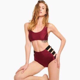Paradise Chick Shorts a Vita Alta Cherry Strisce