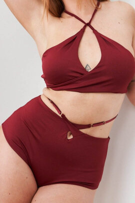 Lunalae Bailey Shorts a Vita Alta con Cut-Out Regolabile...